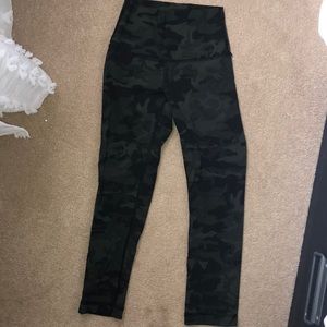 Lulu's Wunders green camo